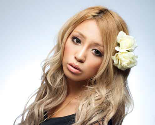 人気モデル、カフェのお客に片想い?ビビる大木が恋を見守る