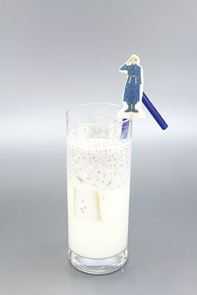 リザのチアシード入りヨーグルトドリンク（C）荒川弘／鋼の錬金術師製作委員会・MBS