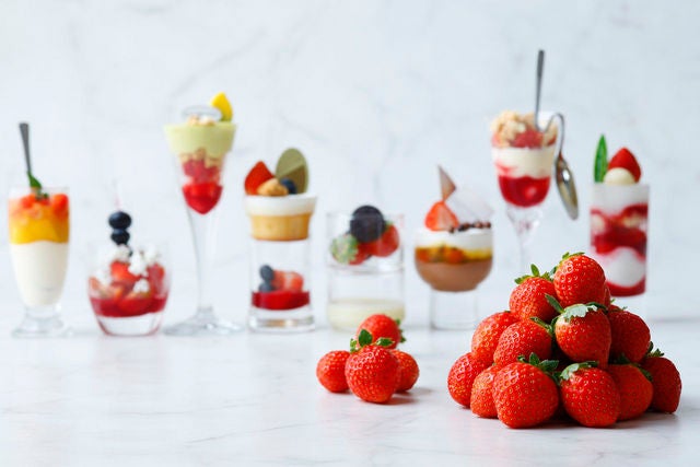 ストロベリーデザートブッフェ／画像提供：ウェスティンホテル東京