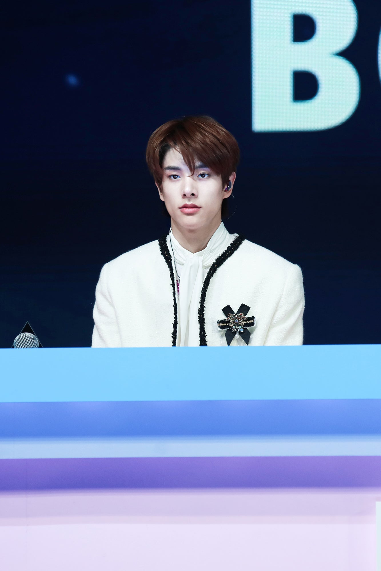 JAKE（C）BELIFT LAB