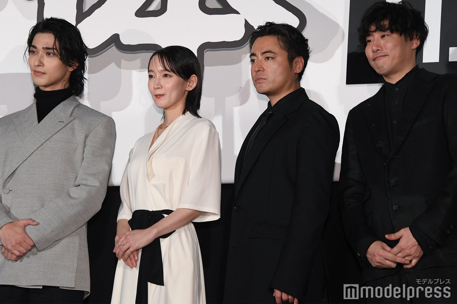 横浜流星、吉岡里帆、山田孝之、藤井道人監督（C）モデルプレス