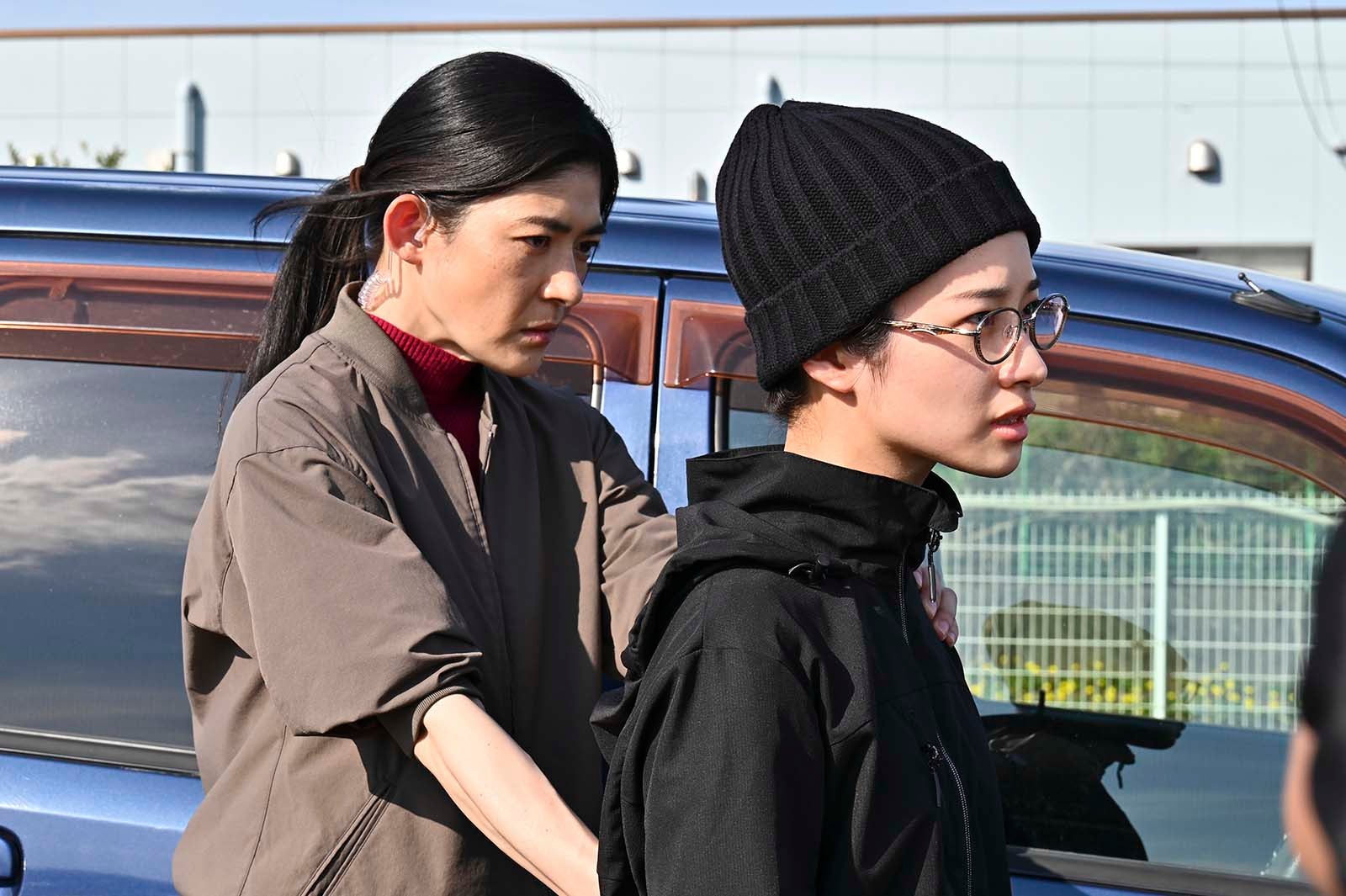 山田キヌヲ、藤間爽子 「マイファミリー」第9話より（C）TBS