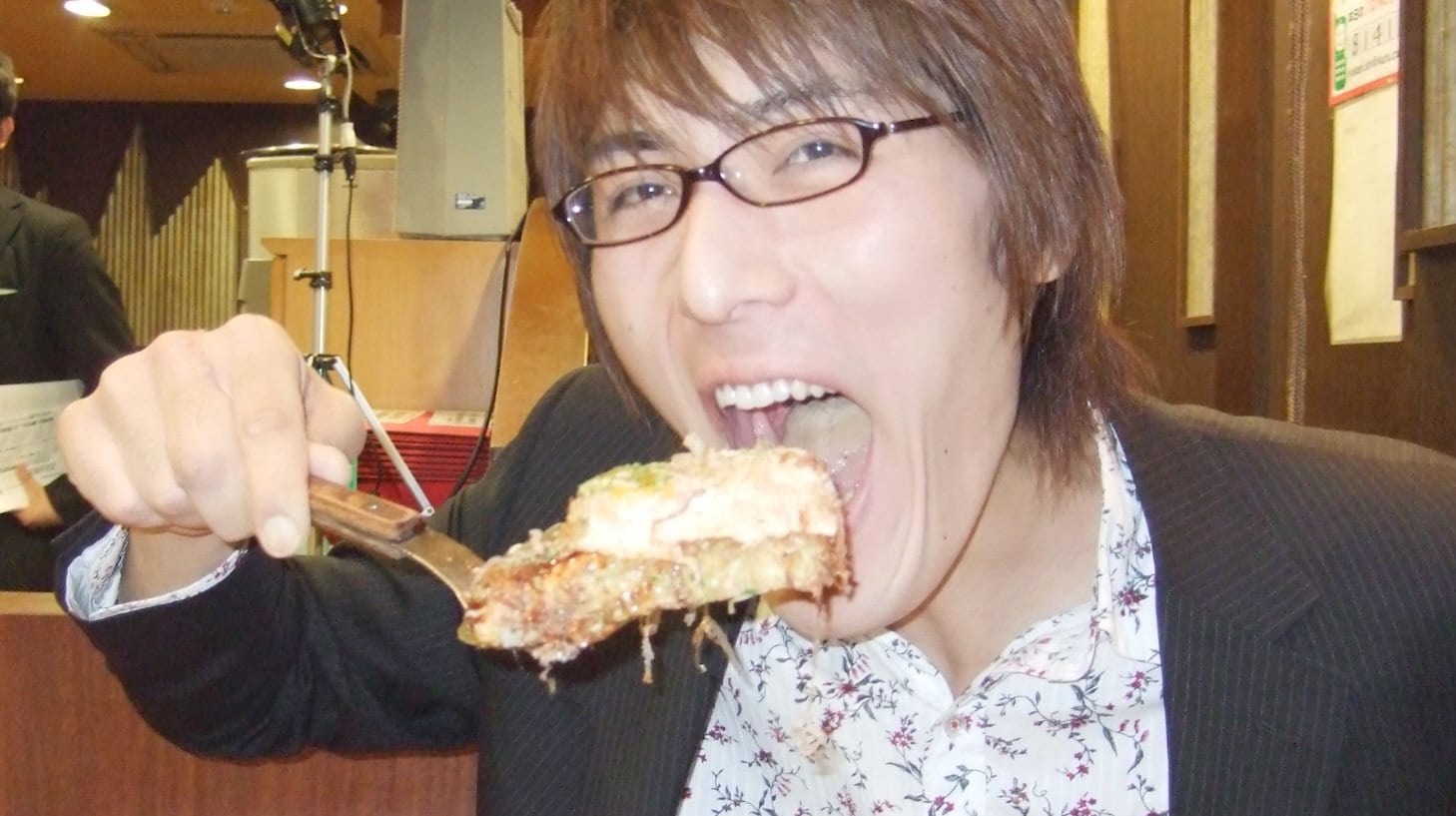 ジャイアント白田の1日3000本を売る串カツ店 栃木出身なのになぜ本場・大阪で勝負？ 化学科卒の頭脳派の戦略とは？