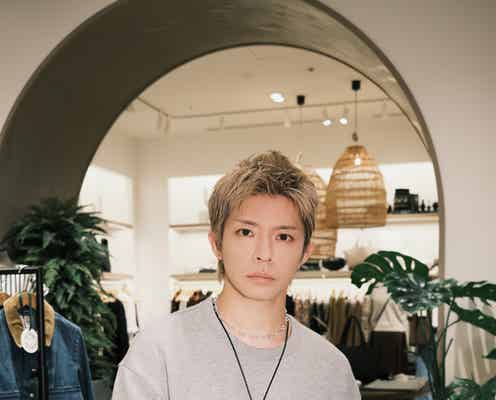 Number_i岸優太「バナナ・リパブリック」ポップアップストアに来場 ヴィジュアル&インタビュー動画公開