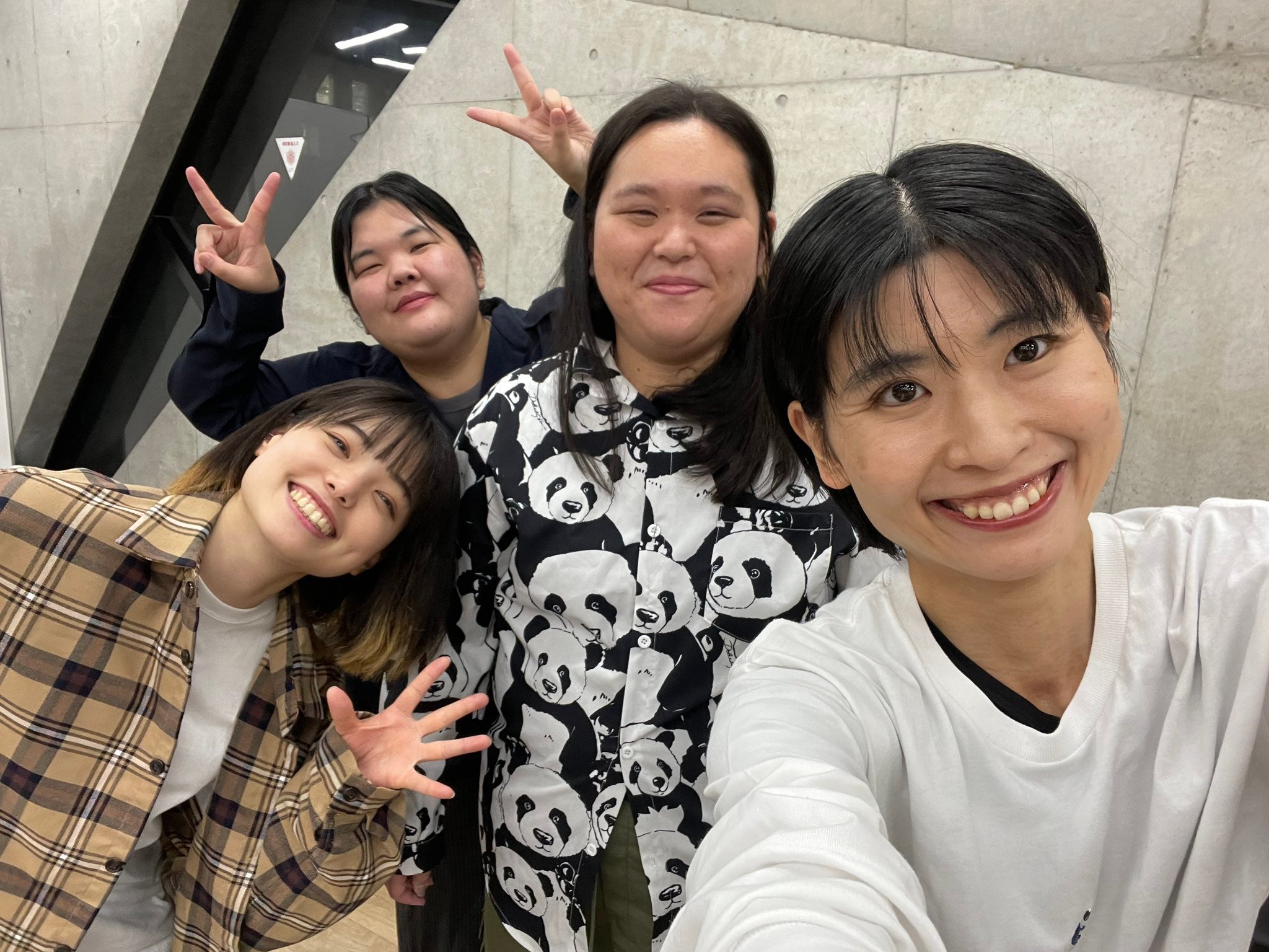 ぼる塾・酒寄“なぜ3時のヒロインとぼる塾は間違われるの？”への返しが話題「神回答」