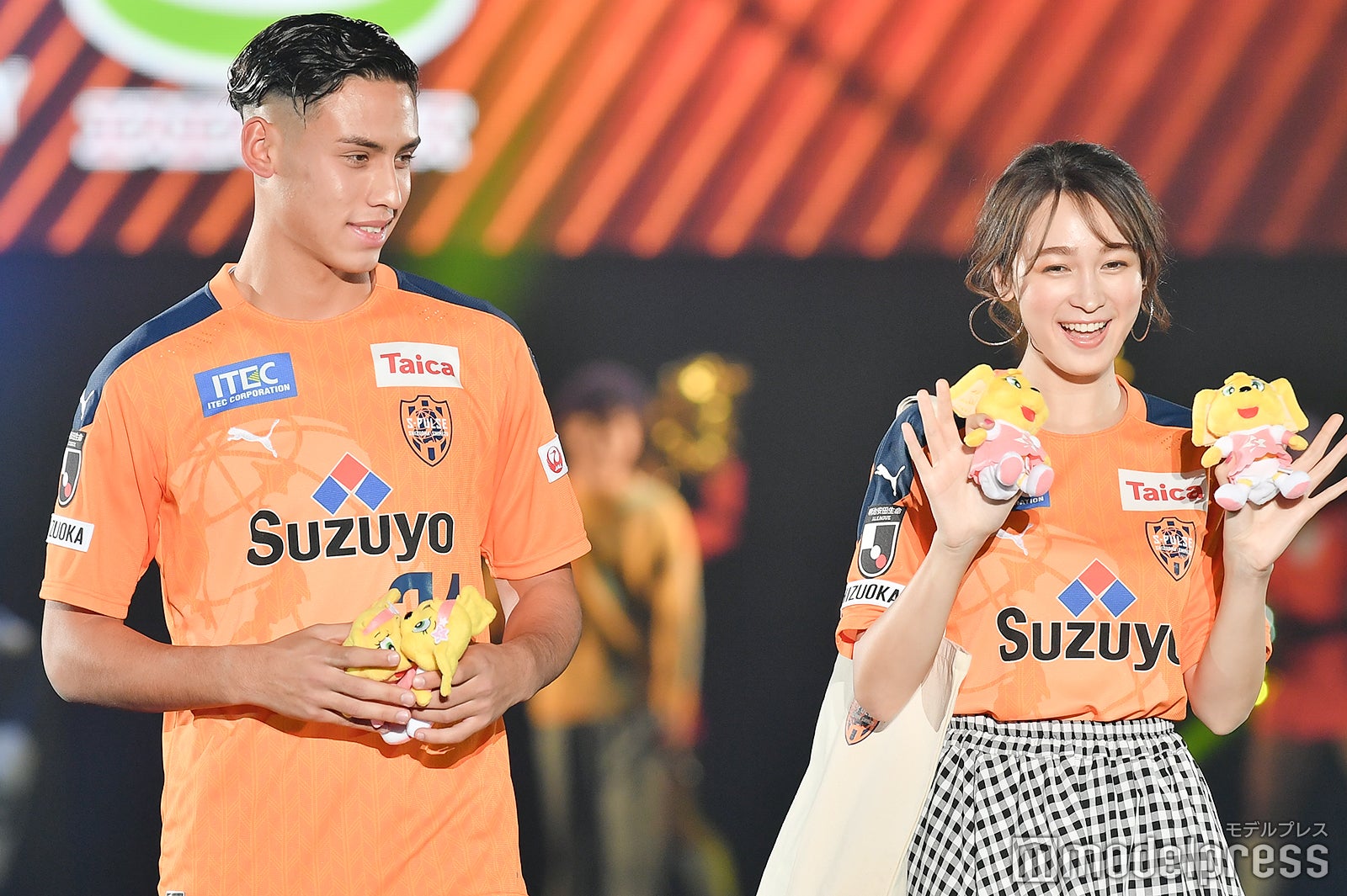 （C）モデルプレス