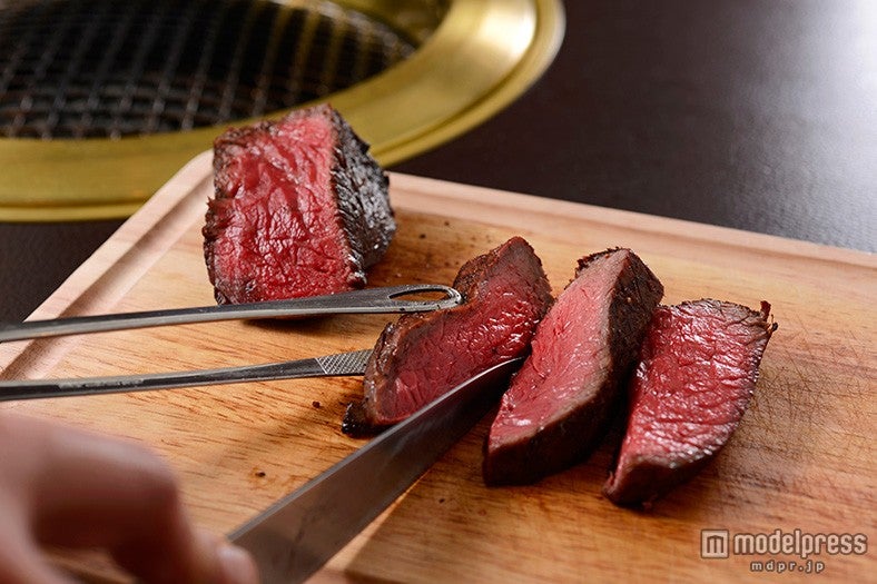 第2回2014 秋・第3回 2015春（駒沢）王者「門崎熟成肉格之進」／画像提供：AATJ