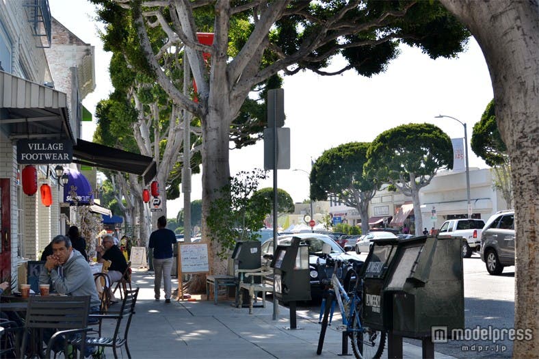 「GROWZE」がフラッグシップショップを構える「ラーチモント・ヴィレッジ」