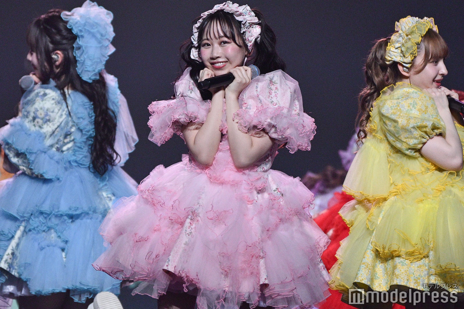 FRUITS ZIPPER（C）モデルプレス