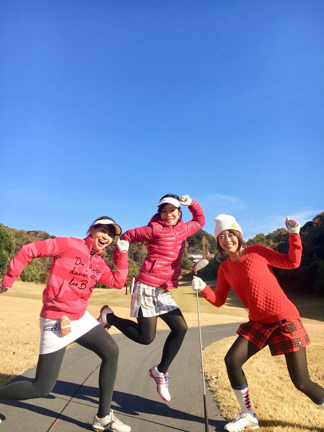 ゴルフの様子（提供写真）