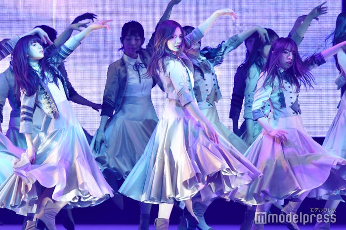 乃木坂46(C)モデルプレス
