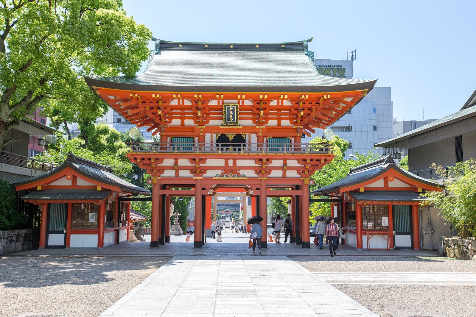 楼門（提供写真）