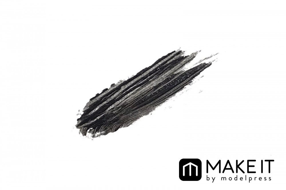 CHICCA／シェイプディファインマスカラ (C)メイクイット