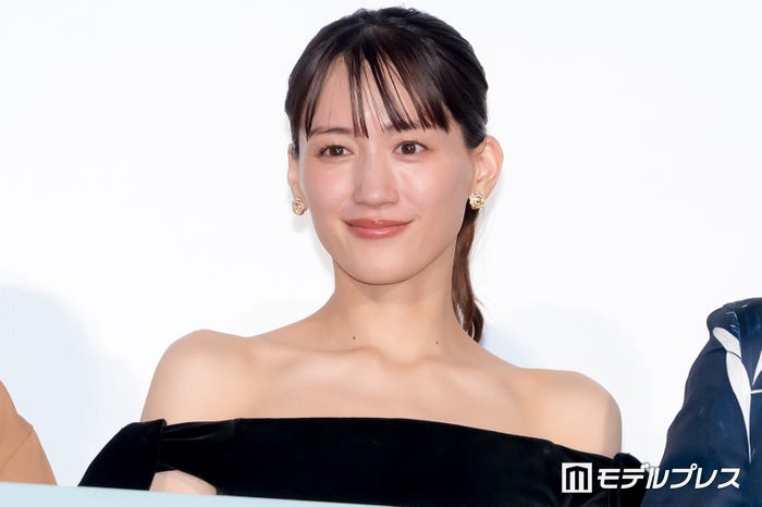 綾瀬はるか(C)モデルプレス