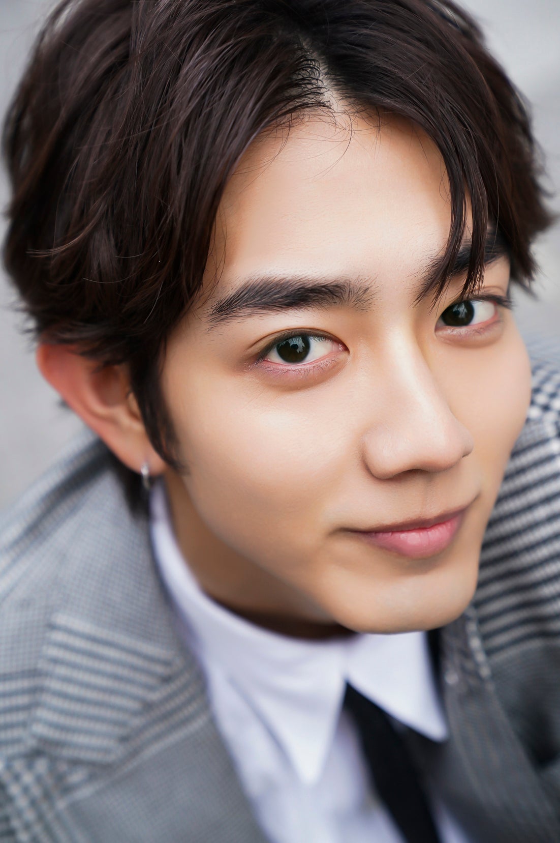 「ゼンカイジャー」駒木根葵汰、1st写真集決定 スーツ姿・素の表情…魅力凝縮＜駒木根葵汰 1st写真集 Key＞