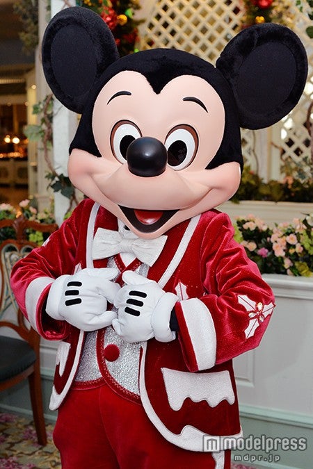 「エンチャンテッド・ガーデン・レストラン」