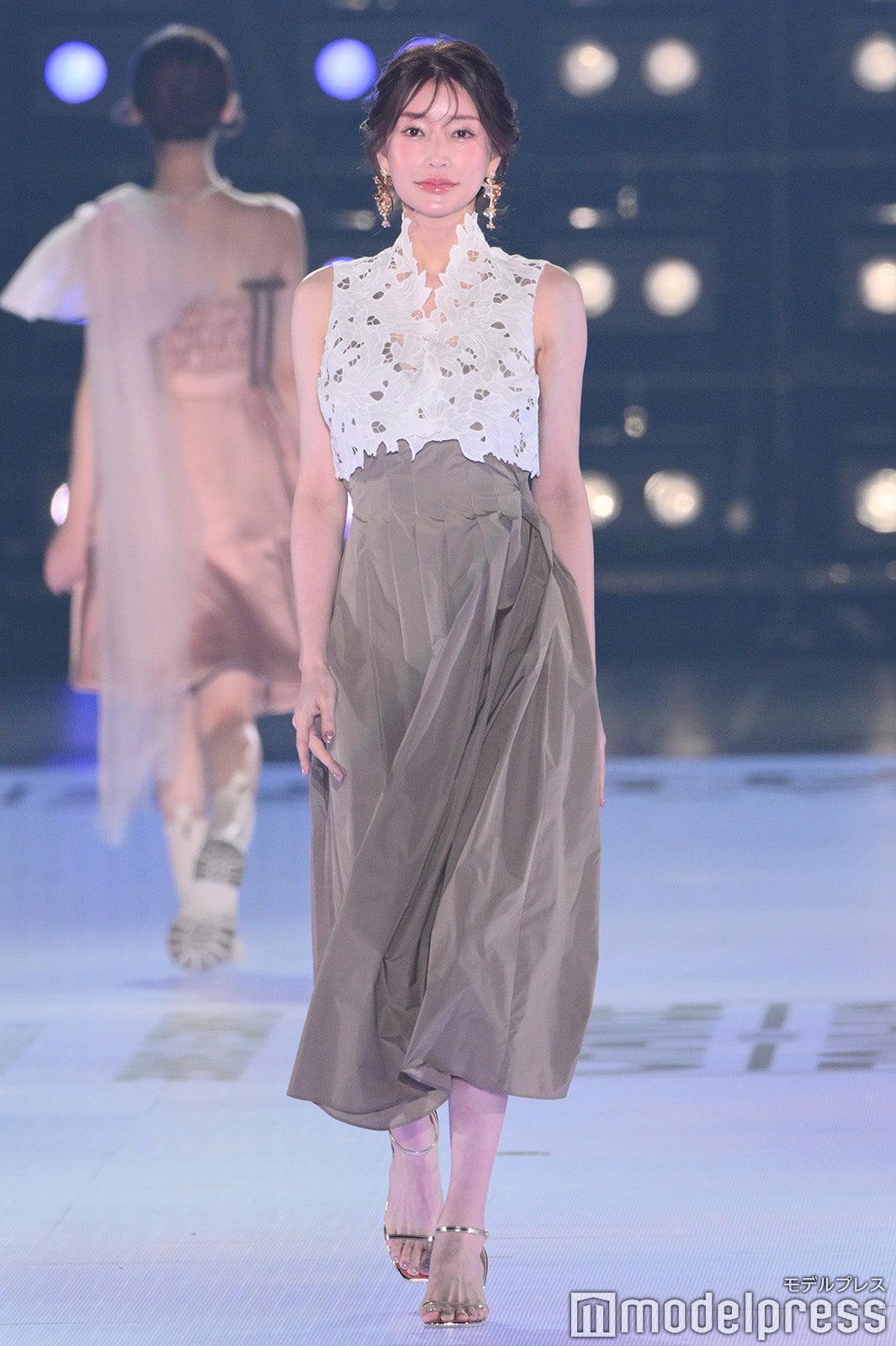 あや（C）モデルプレス