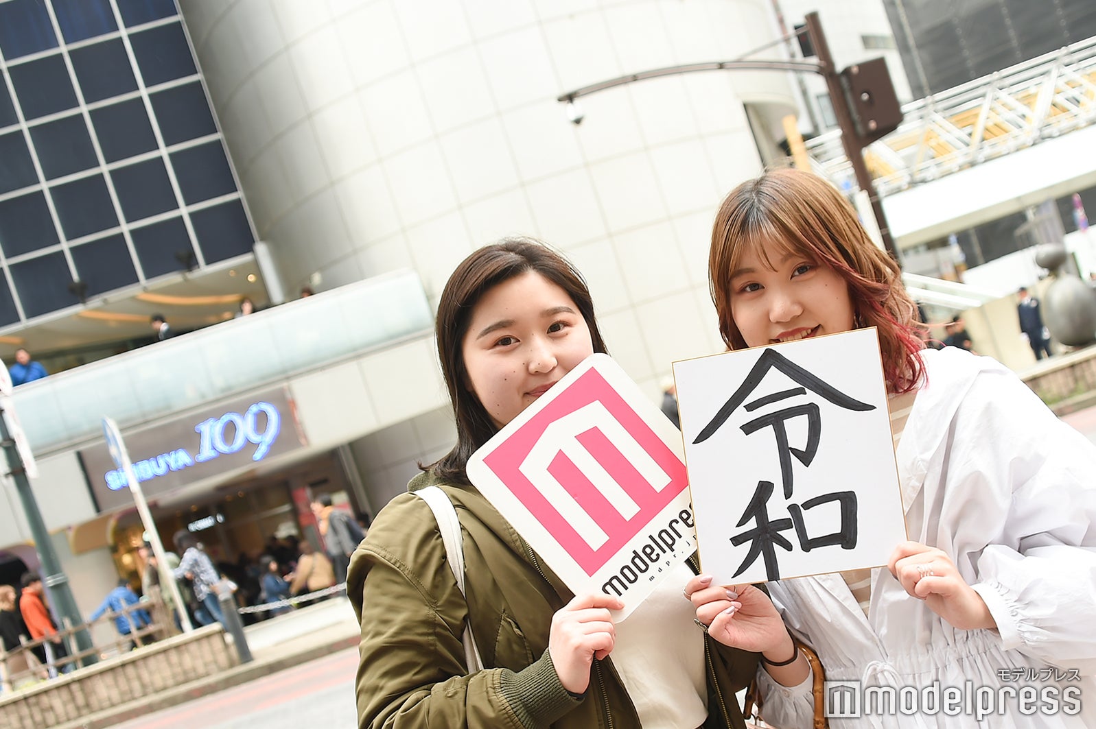 渋谷で街頭インタビューに応じてくれた平成生まれの女子／4月1日撮影 （C）モデルプレス