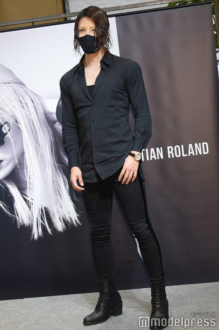 ROLAND(C)モデルプレス