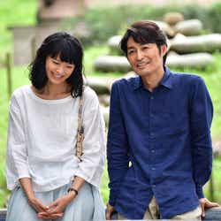 モデルプレス - 榮倉奈々が“ぶっとんだ”妻に 安田顕とミスマッチな夫婦役