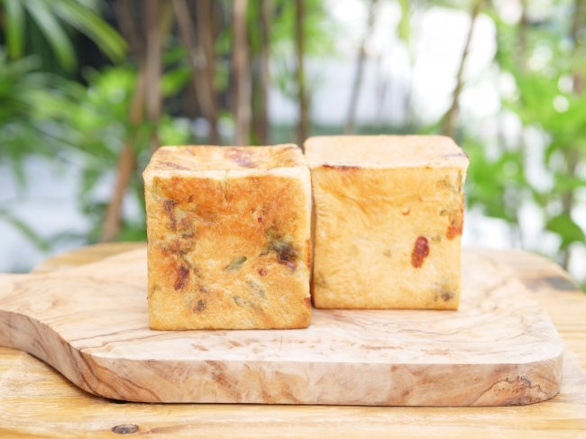 ムーのりチー280円（税込）／画像提供：日と々と