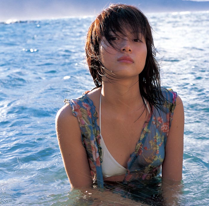 相武紗季『10代』より(C)中村 昇/集英社