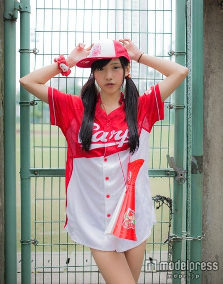 田中里奈 Popteen 松本愛ら キュートな野球ユニフォーム披露 モデルプレス 田中里奈 Popteen 松本愛ら キュートな野球ユニフォーム披露 モデルプレス