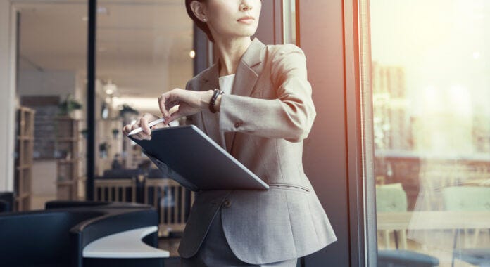 相手に依存しないため