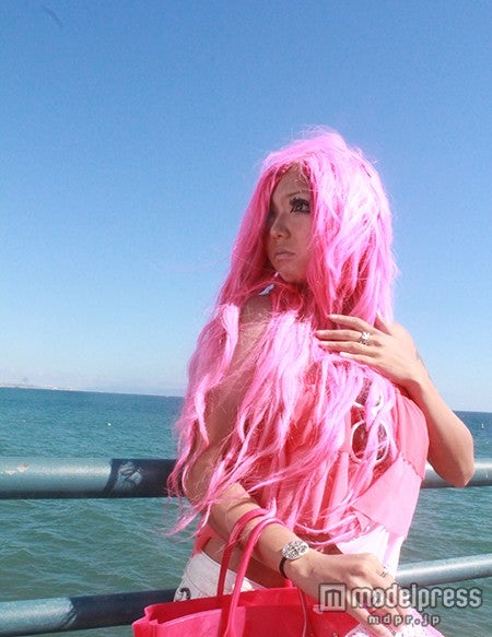 話題の強め黒ギャル、交通事故　心配の声