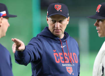 チェコ代表 韓国メディアの「試合よりも職業への関心が高い状況ですが？」元メジャーリーガーきっぱり「みんな限られた時間でできる限りのことを」