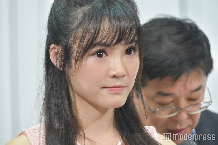 台湾のまゆゆ とネットで話題の美女 Akb48渡辺麻友のことは知ってる イタキス イケメン俳優と来日 モデルプレス 台湾のまゆゆ とネットで話題の美女 Akb48渡辺麻友のことは知ってる イタキス イケメン俳優と来日 モデルプレス