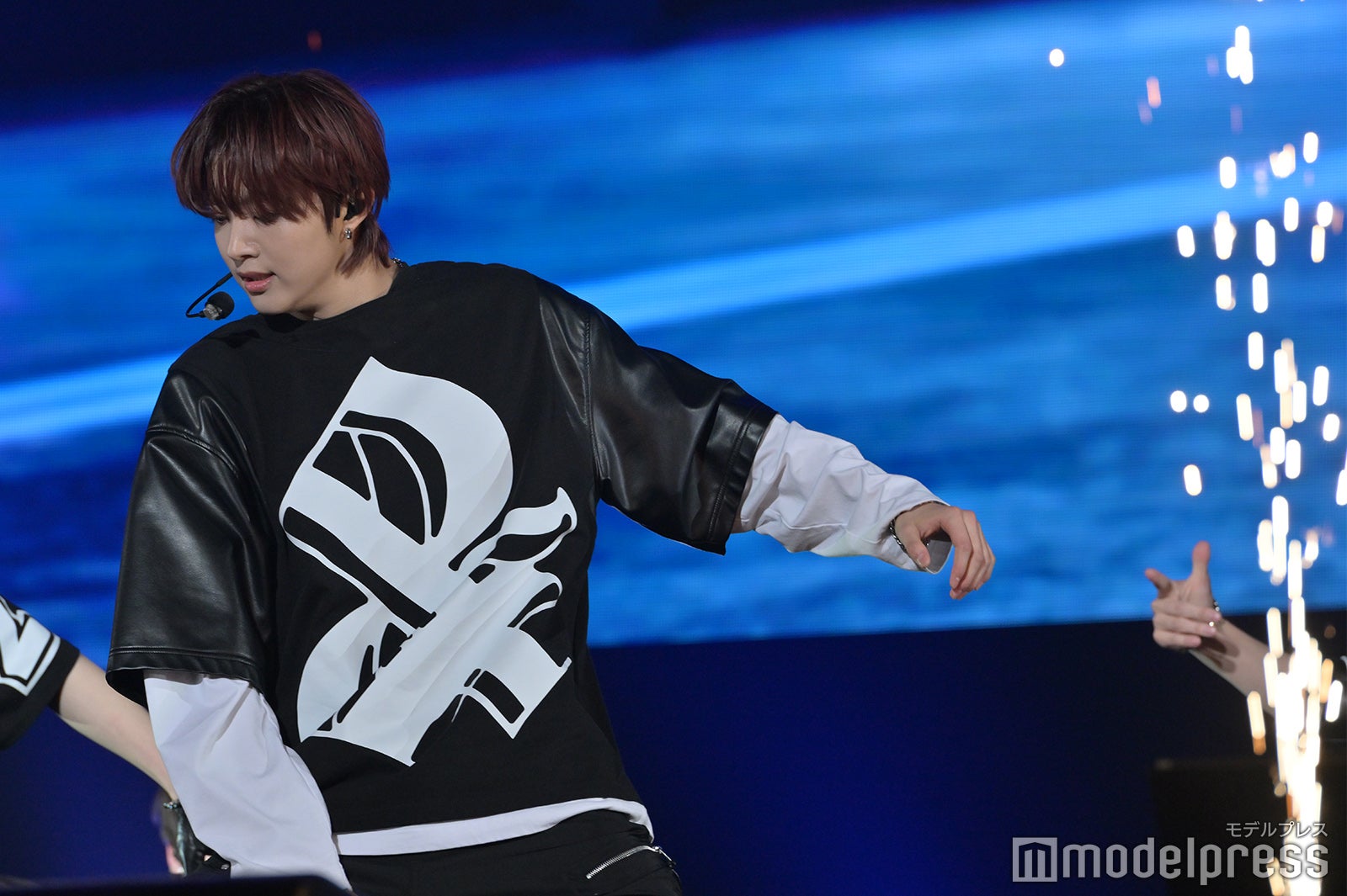 EJ「BEAT AX」&TEAM（C）モデルプレス