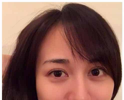 比嘉愛未、“ドアップ”自撮りにファン興奮「惚れ惚れします」「最高です」