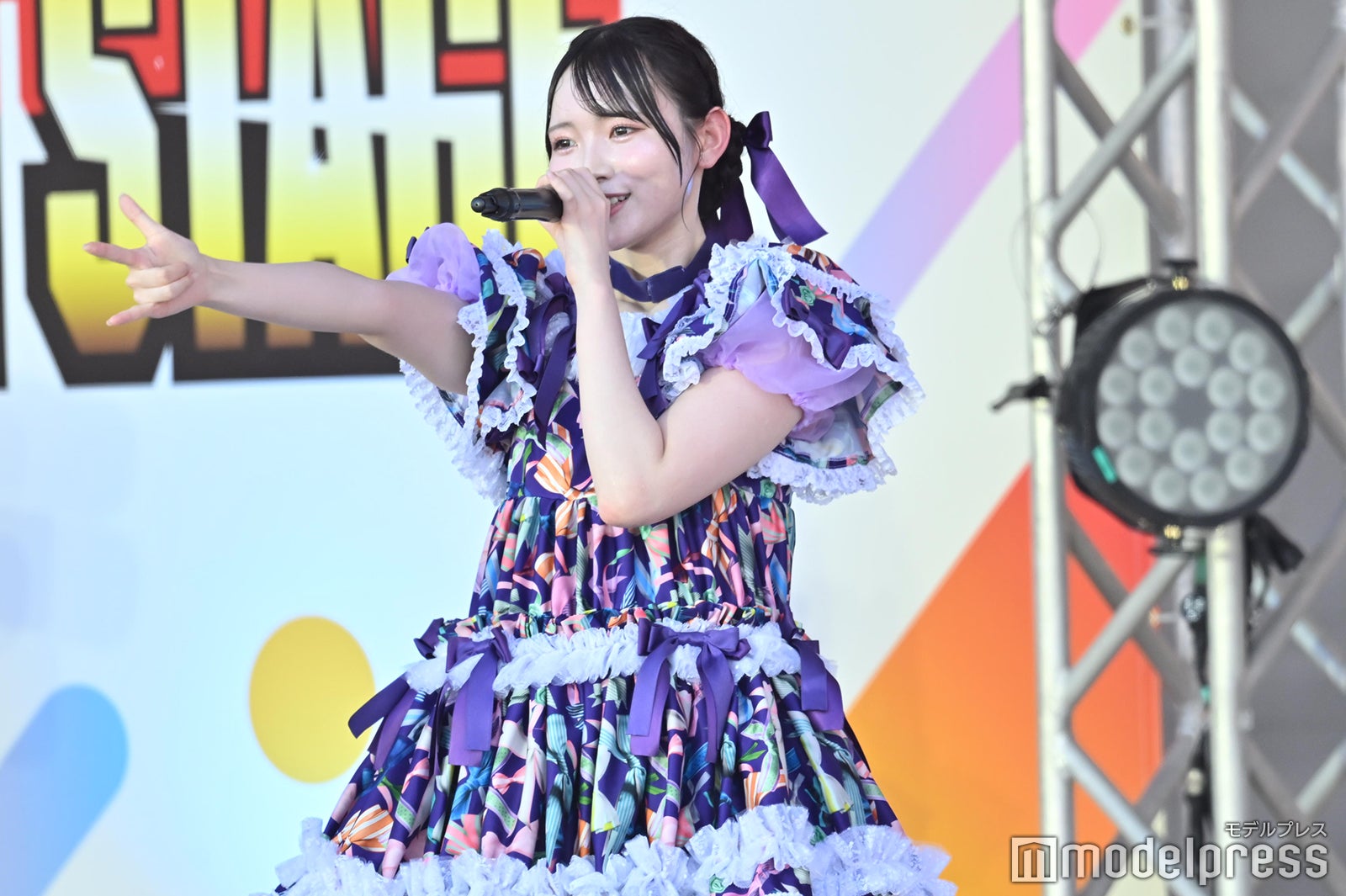 真鍋凪咲（C）モデルプレス