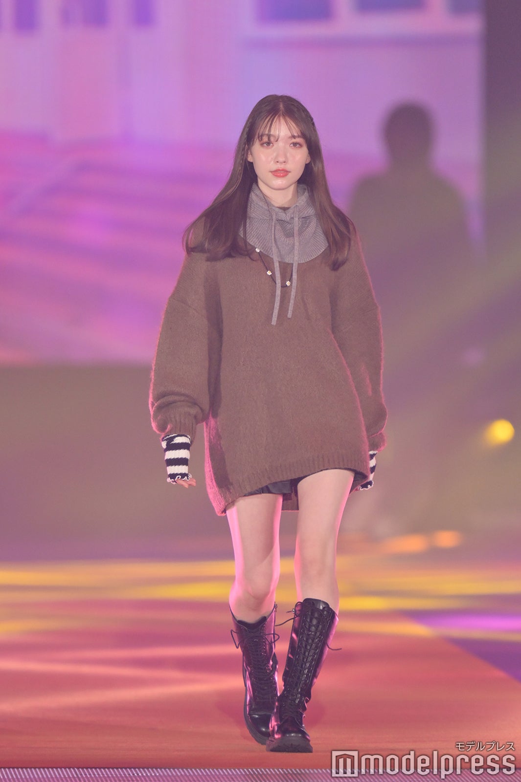 （C）モデルプレス