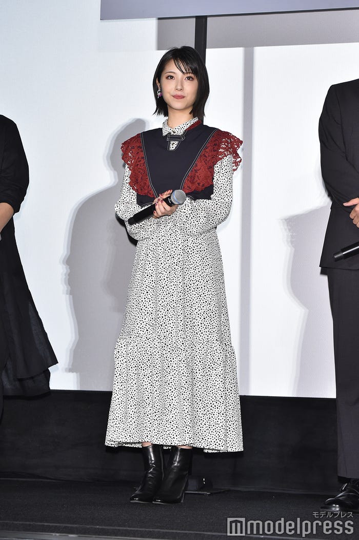 浜辺美波(C)モデルプレス