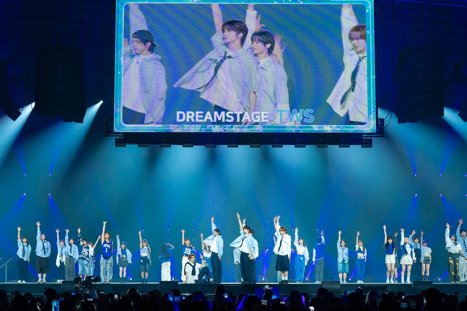 TWSのDREAM STAGE「KCON JAPAN 2025」（C）CJ ENM Co., Ltd, All Rights Reserved