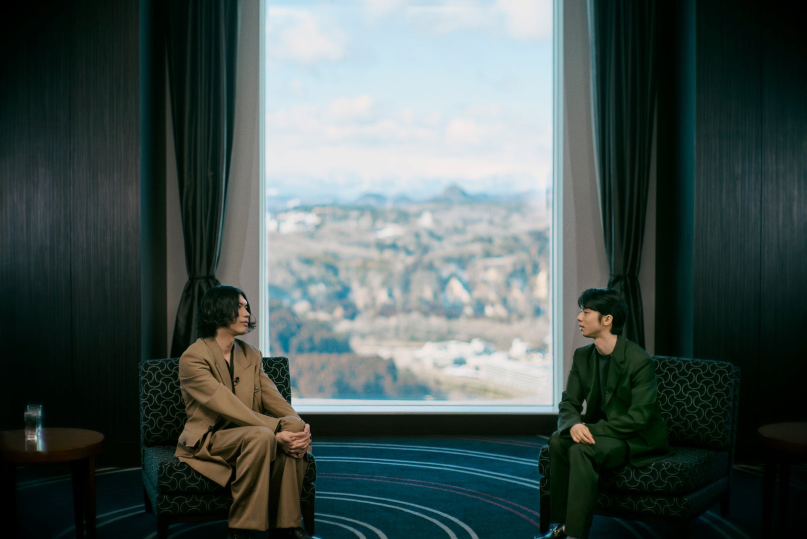 「米津玄師 ×羽生結弦 - BOW AND ARROW」対談写真（提供写真）