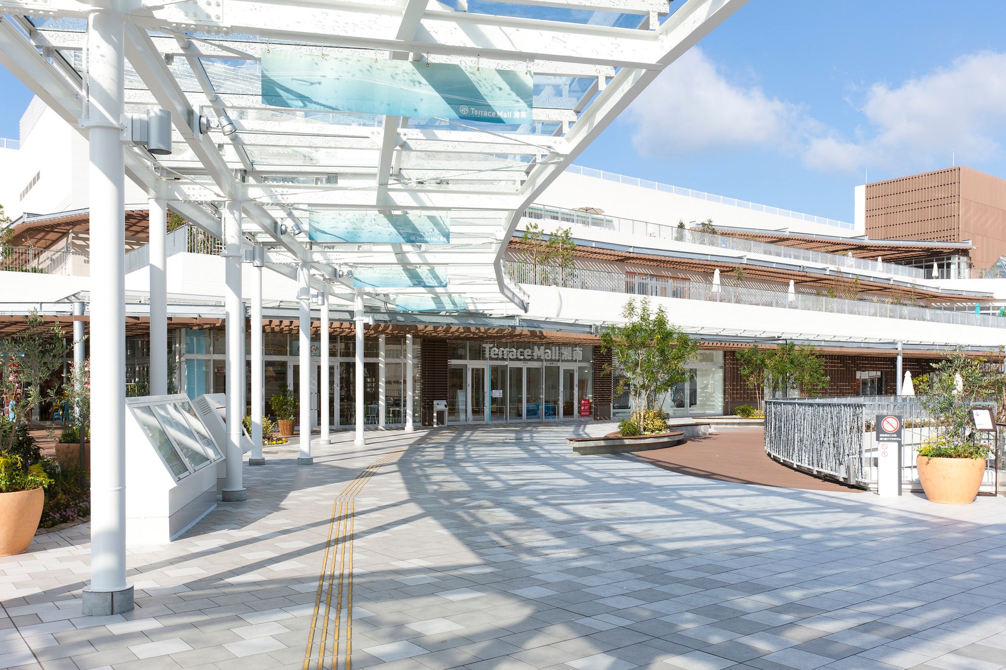 次の休日は湘南でトレンドチェック。大規模リニューアルした人気スポット「テラスモール湘南」で見逃せない最旬ショップ9選