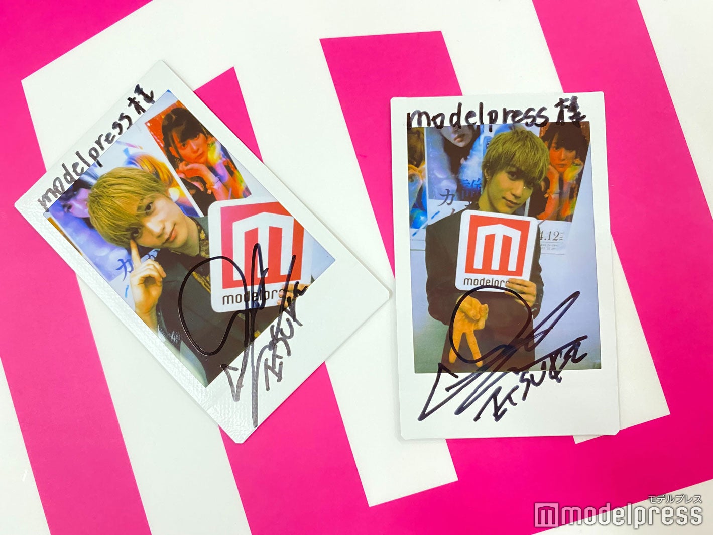 藤原樹の“ホストポーズ＆ギャルピース”チェキ（C）モデルプレス