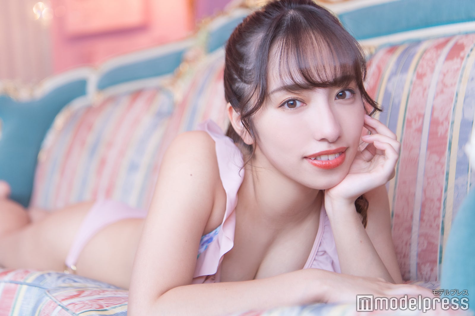 むちふわボディ・高梨瑞樹、初の写真集で“日常のエロ”表現「脱ぎっぷりに注目してもらいたい」＜「はだかんぼ。」インタビュー前編＞