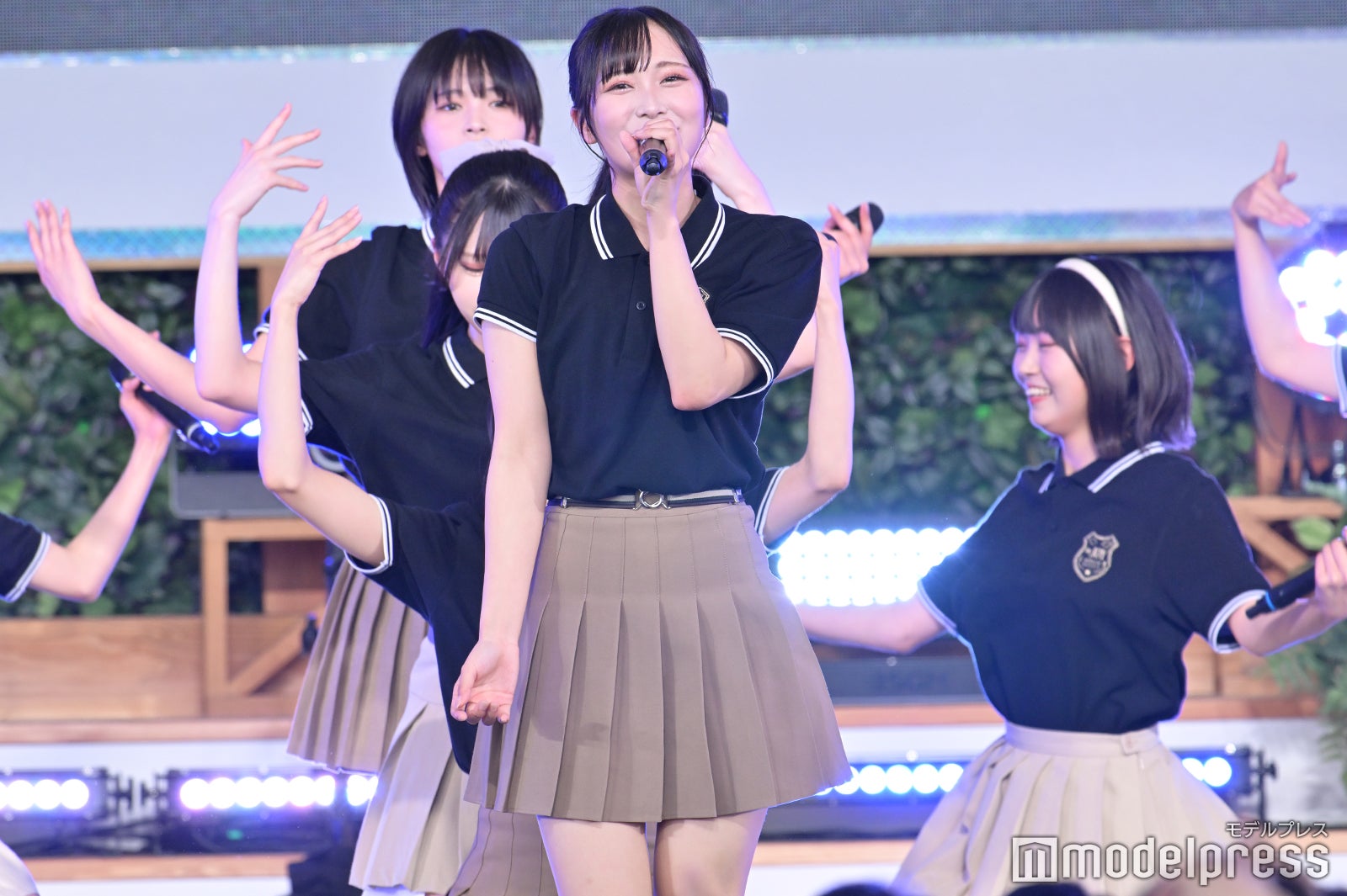 ≒JOY（C）モデルプレス