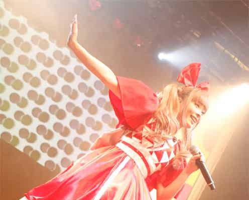 きゃりー、初の世界ツアーで衣装チェンジ3回・全20曲熱唱