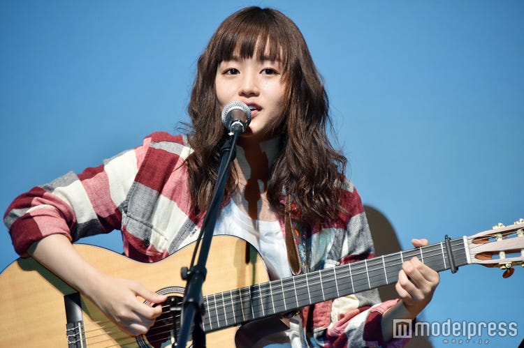 藤原さくら 月9ヒロインは 墓場まで自慢していく スペシャルライブで主題歌を熱唱 モデルプレス 藤原さくら 月9ヒロインは 墓場まで自慢していく スペシャルライブで主題歌を熱唱 モデルプレス