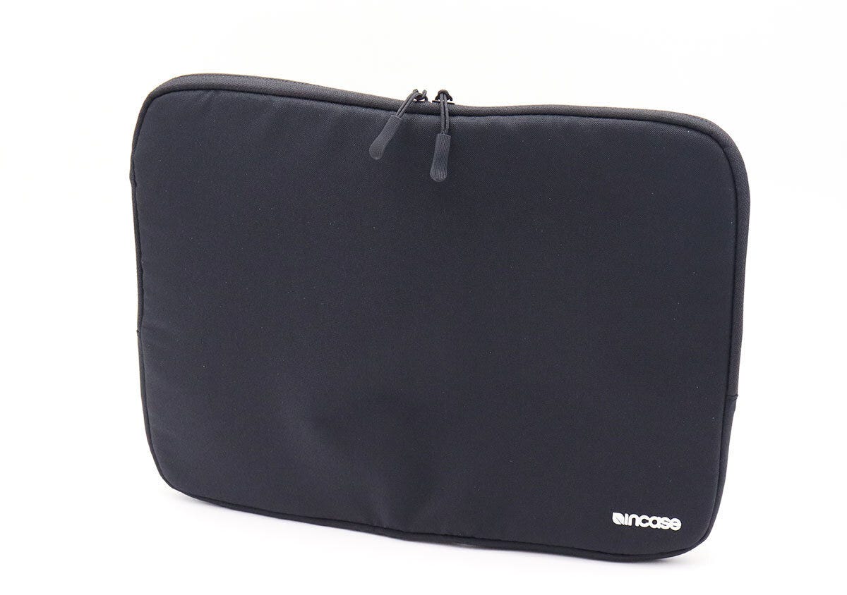 宝島社雑誌付録のMonoMax4月号増刊のIncase（インケース）収納上手になれる！マルチケース2