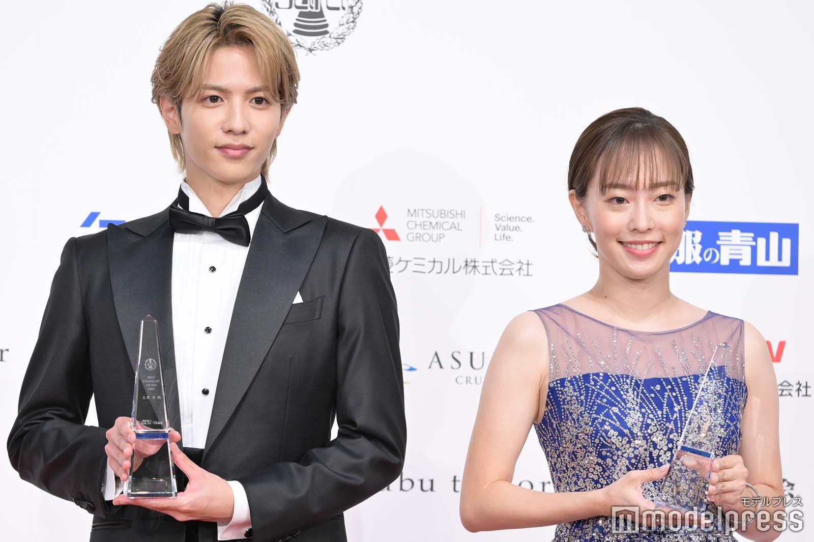 志尊淳、石川佳純（C）モデルプレス