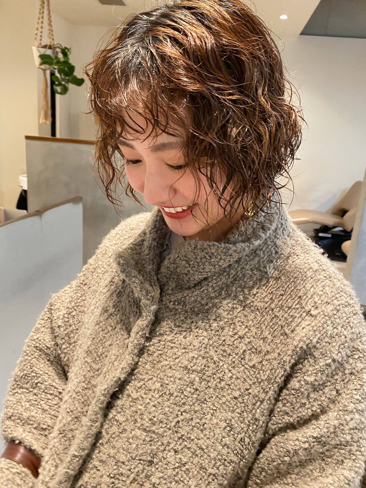 90年代の ハードパーマ がリバイバル 人気ヘア3選 モデルプレス