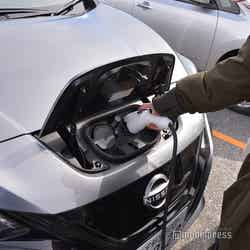 (C)モデルプレス