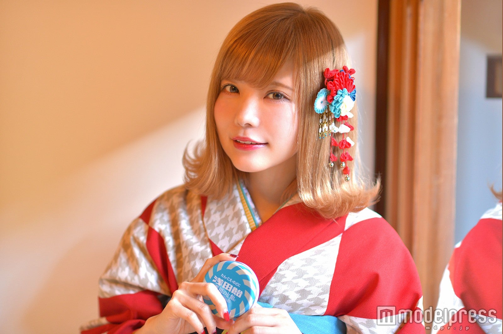 益若つばさ（C）モデルプレス