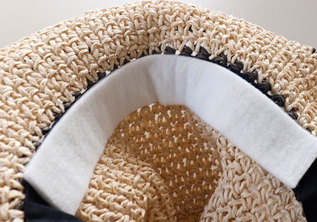 貼る　麦わら　夏